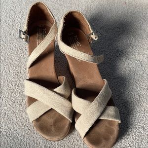 Tom’s Heels size 11